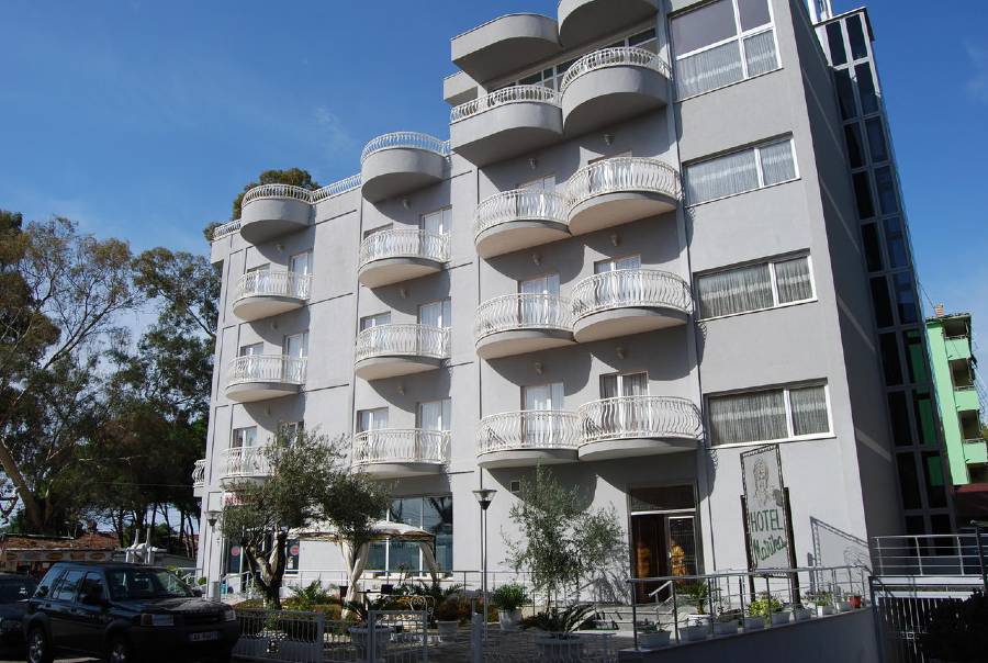 Hotel Marika - Golem