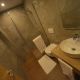 g13/klajdi_resort_durres_toilet.jpg