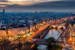 Udhetim turistik ne Paris 25-28 Shkurt 2022